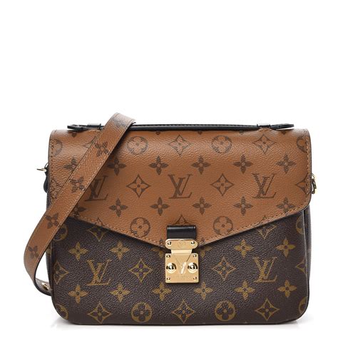 louis vuitton side bag price.